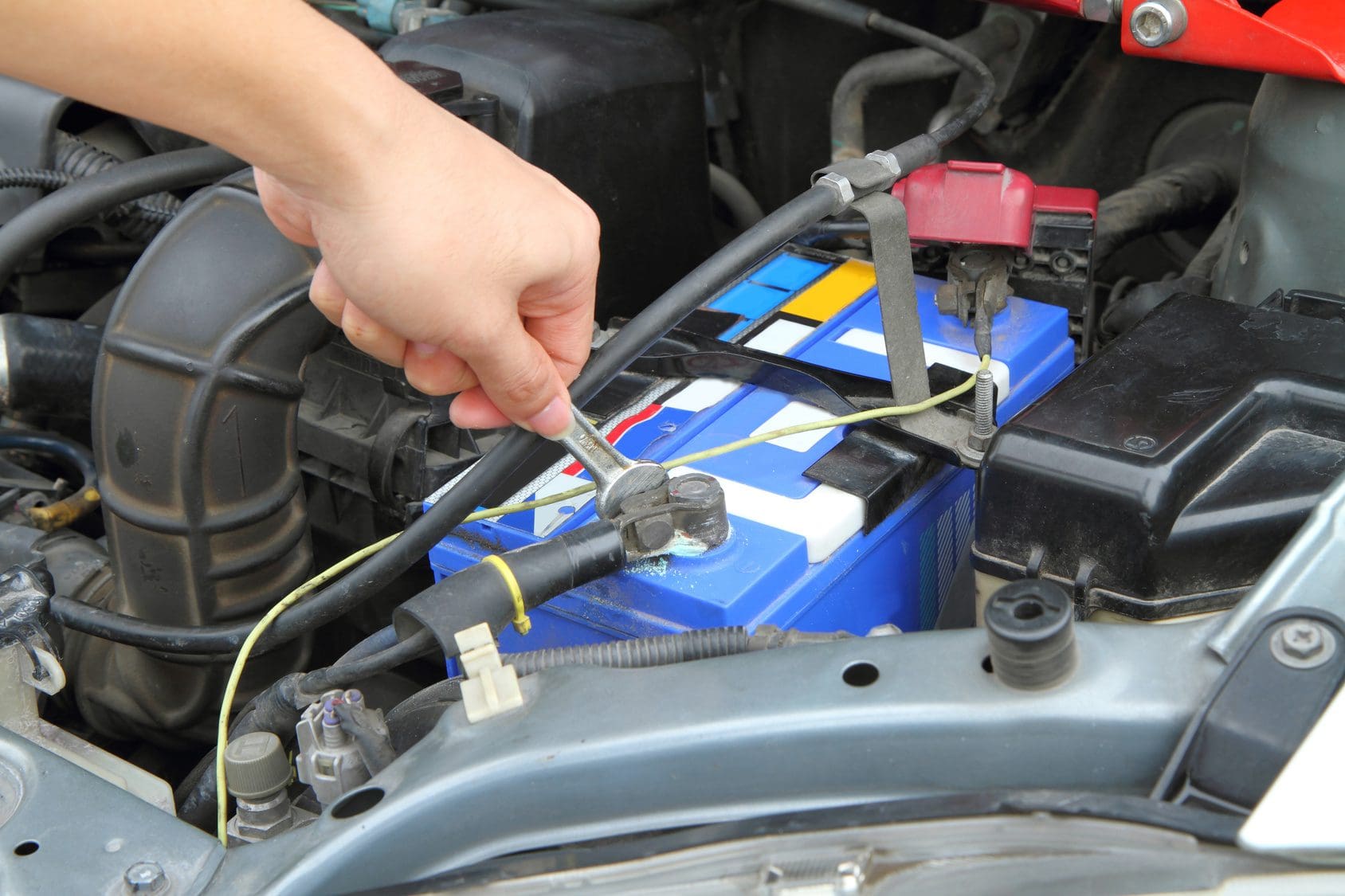 increase car battery life Miracle Body and Paint San Antonio Texas