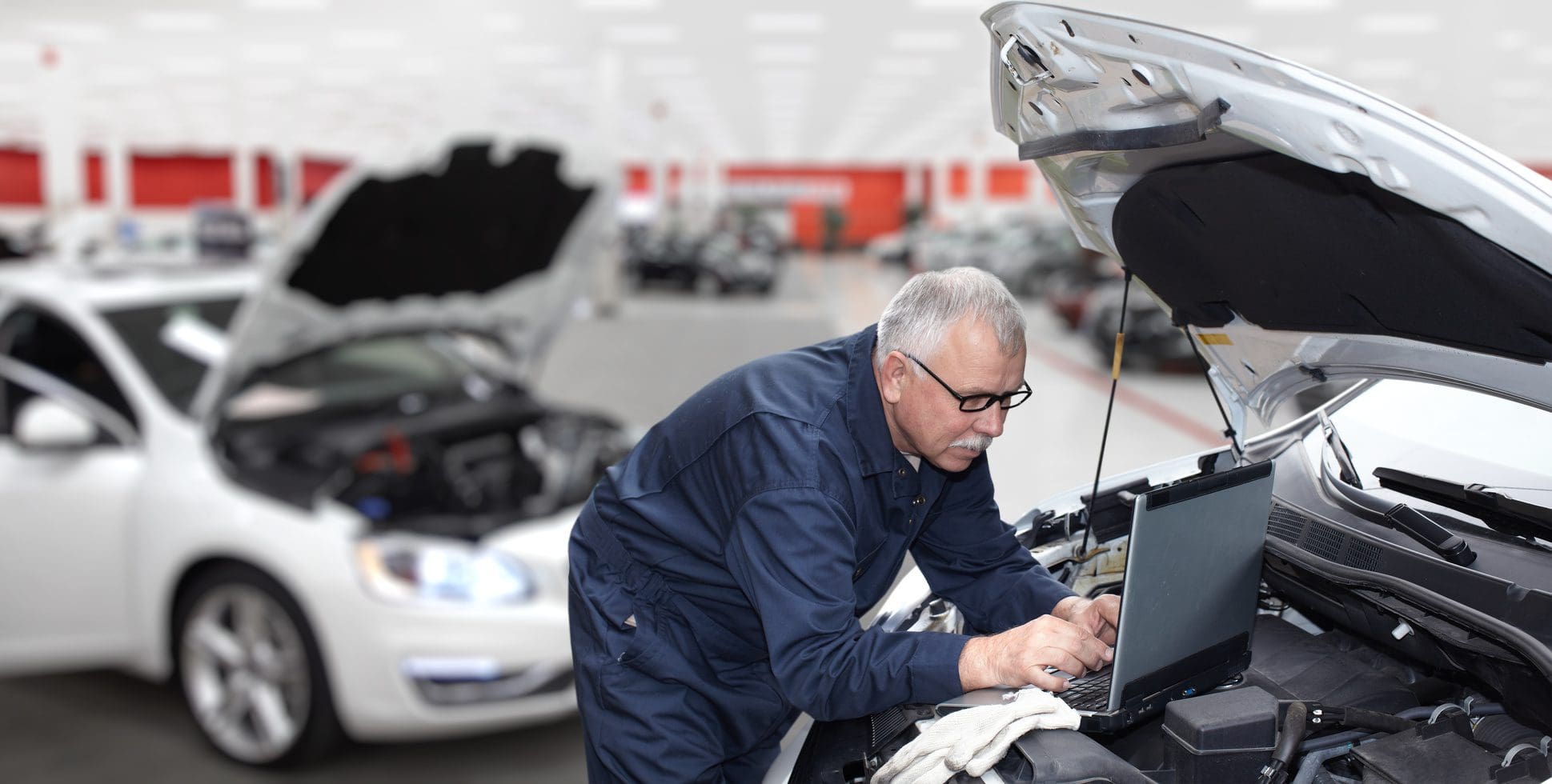 Qualities You Should Look For In An Auto Repair Technician Miracle Body and Paint San Antonio Texas