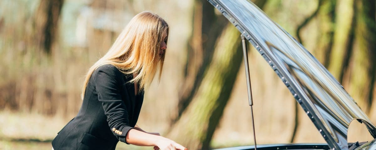 Signs That Your Car Needs Auto Repair Miracle Body and Paint San Antonio Texas