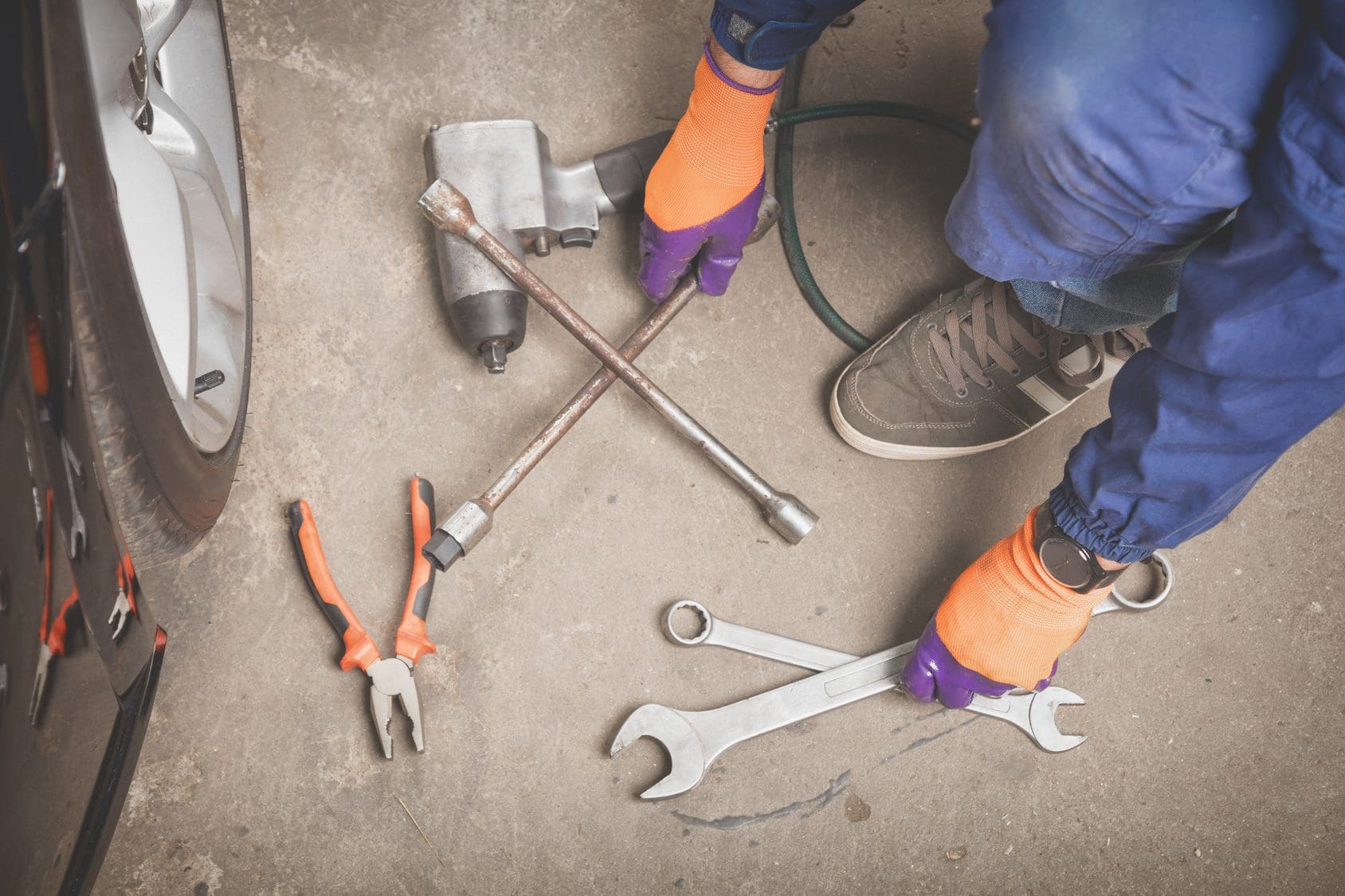 Three Signs Your Car Needs Repair SOGO Wealth and Risk Management San Antonio Texas