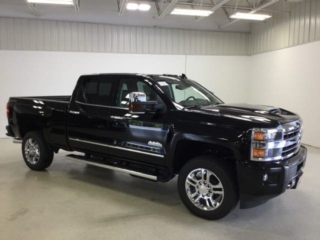 Pick up Truck Auto Body Paint Repair